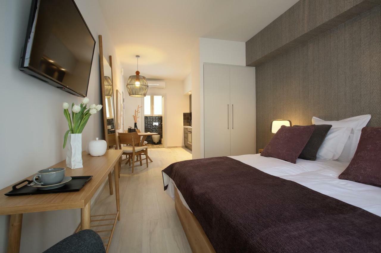 Happiness Luxury Central Apartment Атина Екстериор снимка